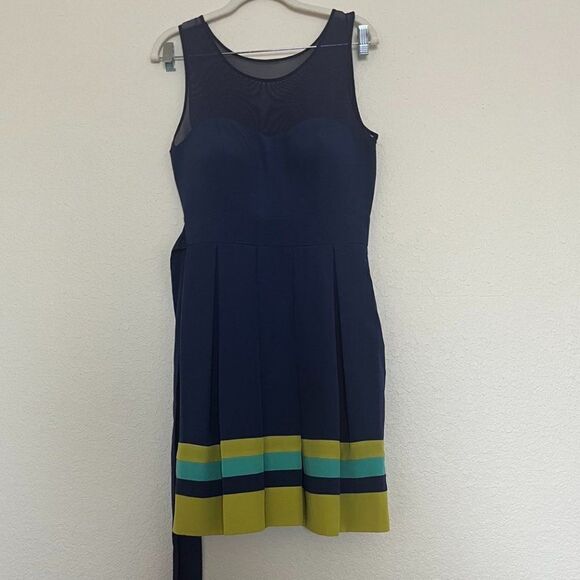 Guess Los Angeles, Navy Multi Mesh Dress Sleeveless Size 2 - Picture 3 of 13